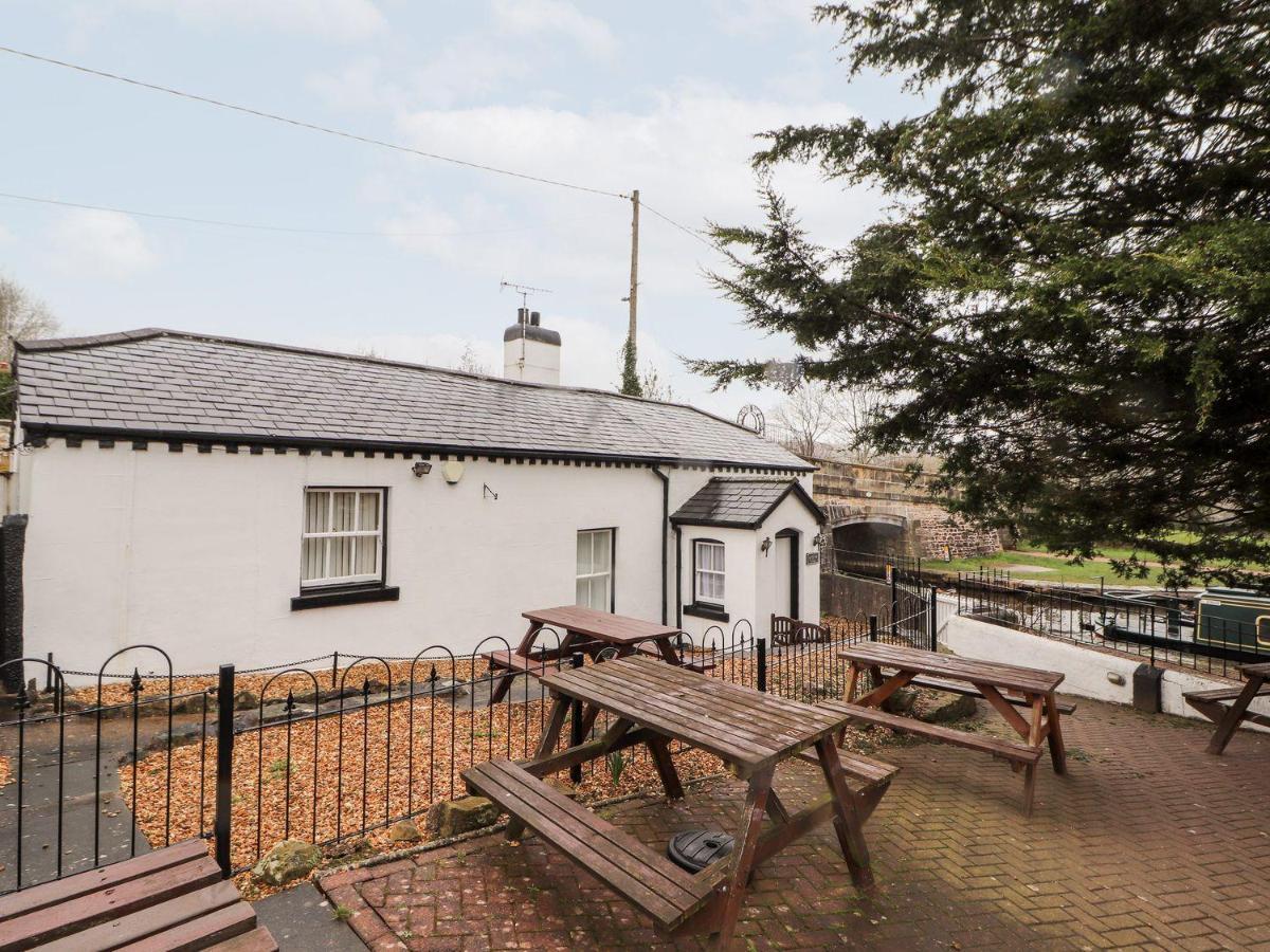 Scotch Hall Cottage Llangollen Exterior photo